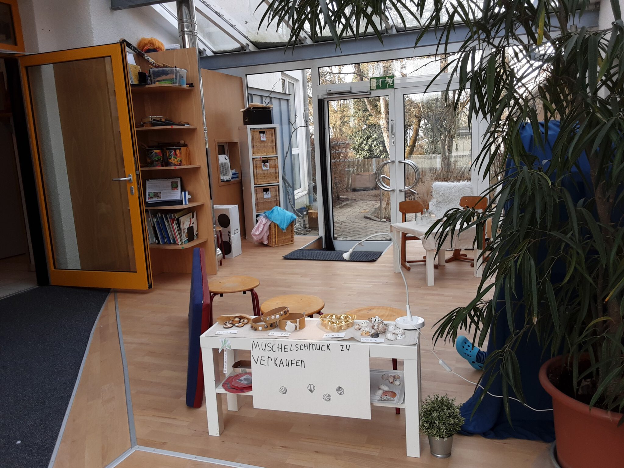 Eingangsbereich Evang. Kindertagesstätte "Haus der bunten Worte"